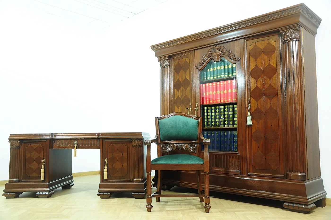 ANTYK.ANTYCZNY 100-LETNI KOMPLET BIBLIOTEKA , BIURKO,FOTEL PO RENOWACJI !!