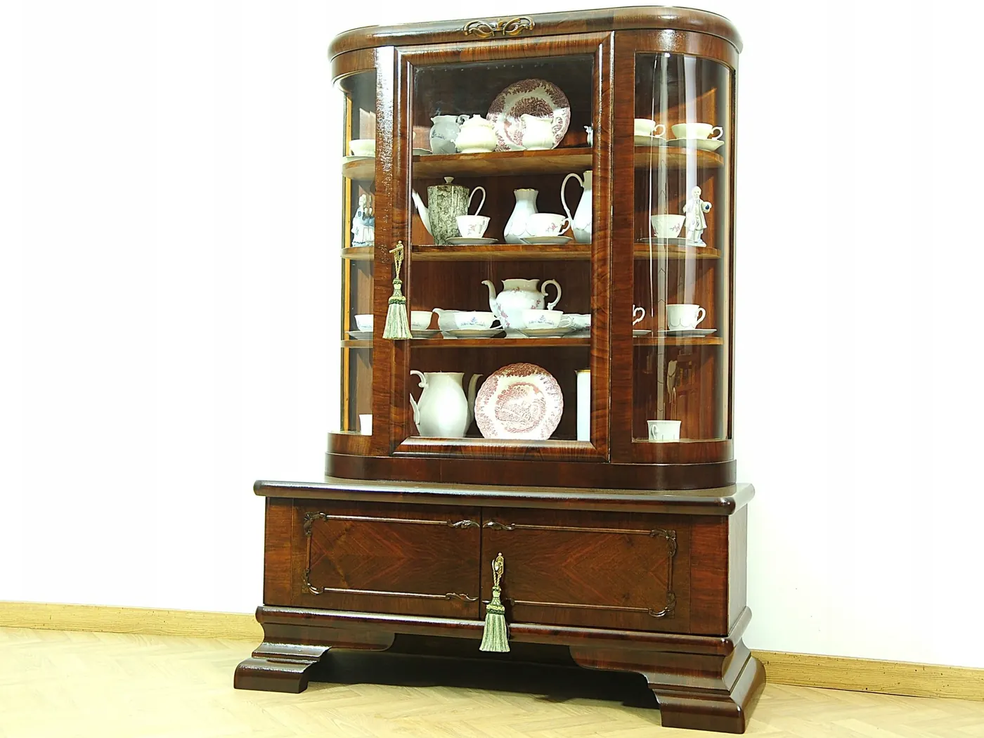 Witryna-serwantka orzechowa, art déco