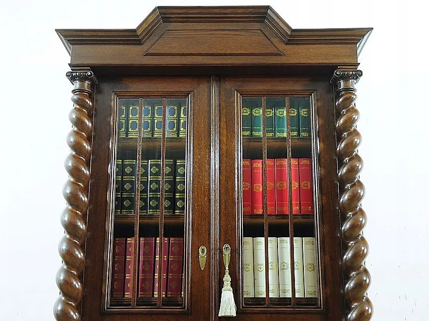Biblioteka-witryna dębowa, neobarok — zdjęcie 7